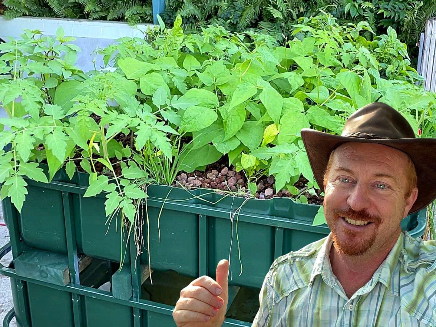 Aquaponics Garden FREE Guide